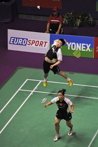 茨堡踢和德 茨堡踢和德