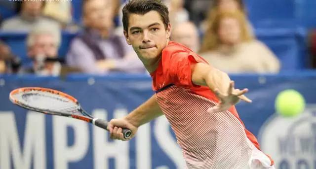 场的出色表 场的出色表