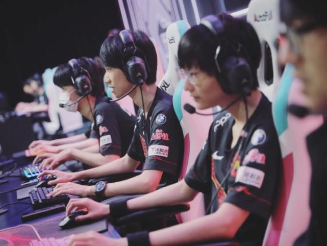 从座位设计 从座位设计